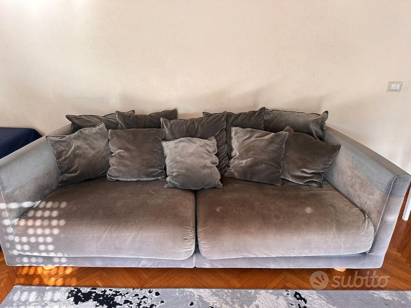 Divano Velluto Grigio Ikea Stockholm Arredamento e Casalinghi