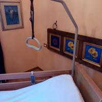 Letto da degenza per disabili e anziani 