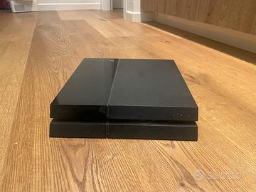 PS4 BUONA