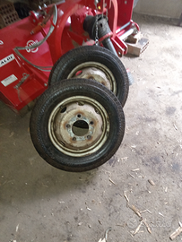 Gomme e cerchi Nissan cabstar trade