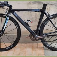 Triathlon carbon – telaio agile e performante