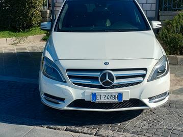 Mercedes b 200 premium 136 CV