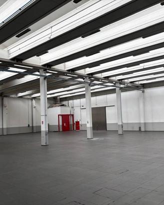 Immobile di 3500 m² con 5 locali a Arzignano