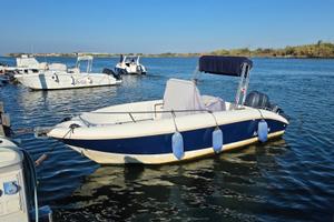 barca a motore arkos 630