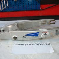 YAMAHA YZF 426 2002 forcellone e altri ricambi