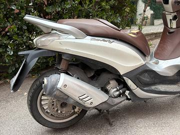 Piaggio Beverly