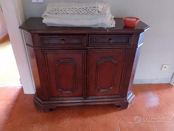 mobile due ante e cassetti