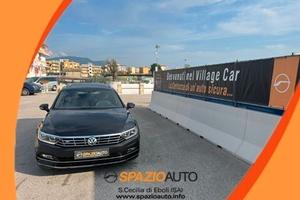 Volkswagen Passat 1.6 TDIe - 120 cv Automatico - B