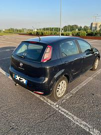 Fiat grande  Punto jtd 1.3 del 2015