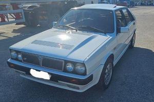 Lancia delta hf