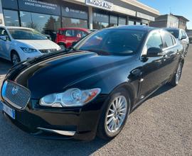 Jaguar XF 2.7D V6 Luxury