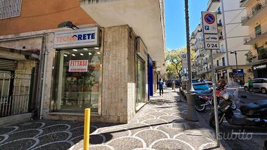 Negozio portici