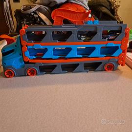camioncino pista hot wheels 