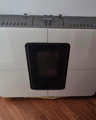 Stufa a pellet Thermorossi - SlimQuadro 11