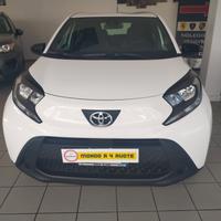 Toyota Aygo X 1.0 VVT-i 72 CV 5 NOLEGGIO