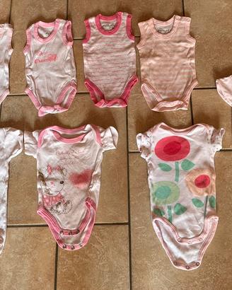 Stock abbigliamento neonata