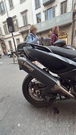 Marmita akrapovic Tmax 530