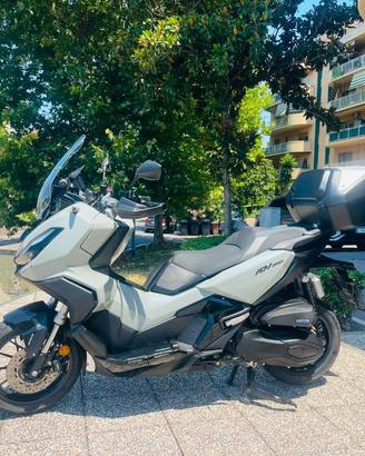 HONDA ADV 350 TUTTO INCLUSO ANCHE PASSAGGIO! MIN