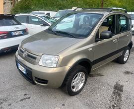 Fiat Panda 1.3 MJT TASTO ELD 4x4 Climbing ok neopa