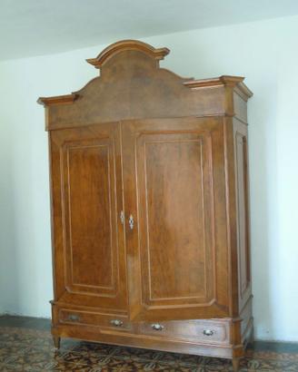 Armadio prime decadi  900