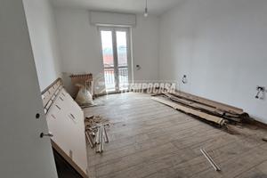 Appartamento a Baranzate Via Monte Aprica 3 locali