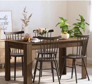 Tavolo da pranzo in legno