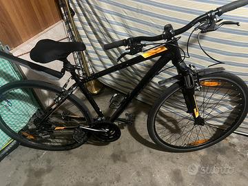 Mountain bike Spedialized