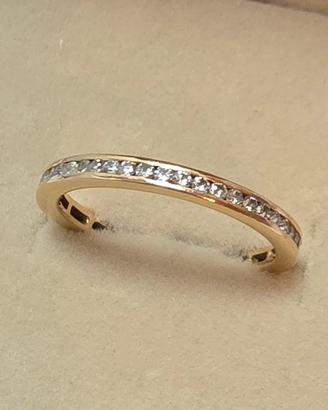 Anello in oro 750 e diamanti 