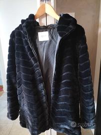 pellicciotto ecologico Jacqueline de yong 