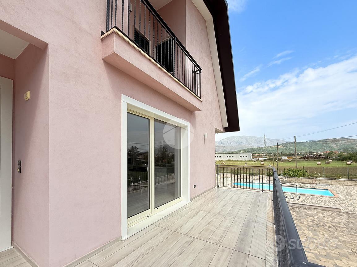 House in Scurcola Marsicana, Cappelle dei Marsi - Altro