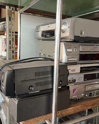VHS per ricambi SI ACCETTANO
