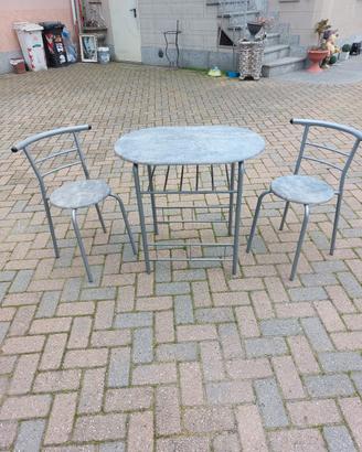 SET DA ESTERNO TAVOLO + 2 SEDIE COME NUOVO !!!