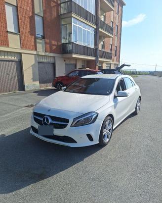 Mercedes-Benz Classe A 180 d Sport Next – 2017