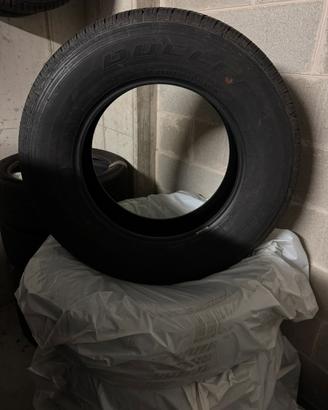 Pneumatici Bridgstone 255/70 R18 M+S Jeep  Suv