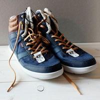 SCARPE NUOVE DA CAMMINATA ATTIVA