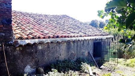 Terreno mq 8500 Panoramico con Fabbricati - Vista 2