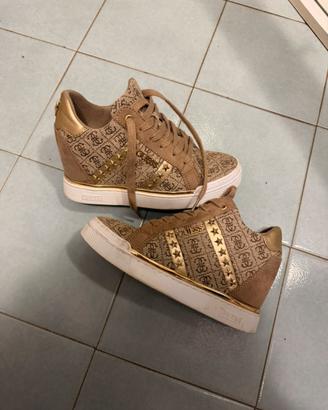 Scarpe sneakers guess
