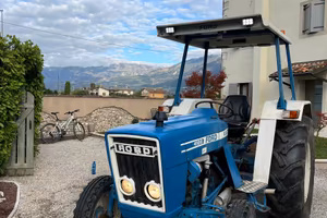 Trattore agricolo Ford