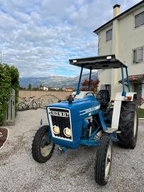 Trattore agricolo Ford