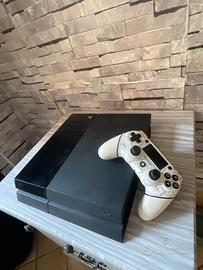 Ps4 usata con controller