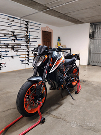 KTM Duke 890r 2021