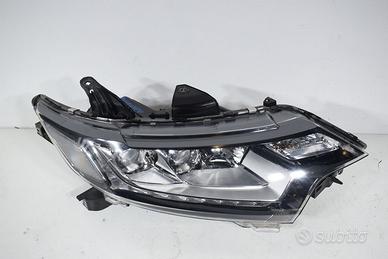 Faro sinistro Mitsubishi Outlander 2.2tdi