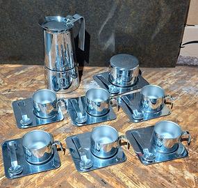 Servizio tazzine caffè e caffettiera, in acciaio 