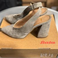 Scarpa donna decollete Bata camoscio