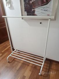 Appendiabiti Ikea metà prezzo