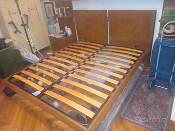 Struttura letto matrimoniale