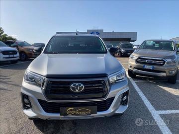 TOYOTA Hilux 2.4 d-4d double cab 4wd