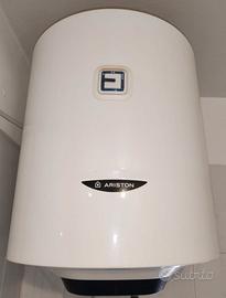 Scaldabagno elettrico verticale Ariston 50 litri