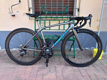 Giant tcr sl
