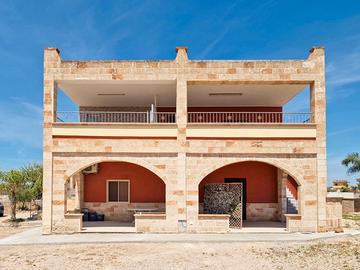 550m spiaggia t,lapillo 3 mini app 4p cadauno